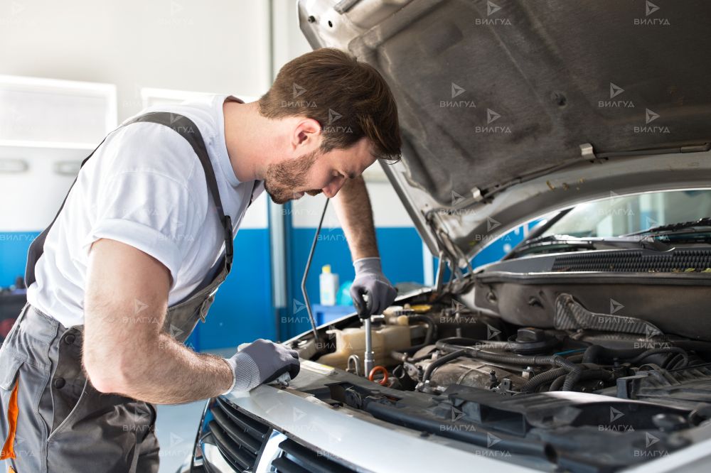 Cлесарный ремонт Opel