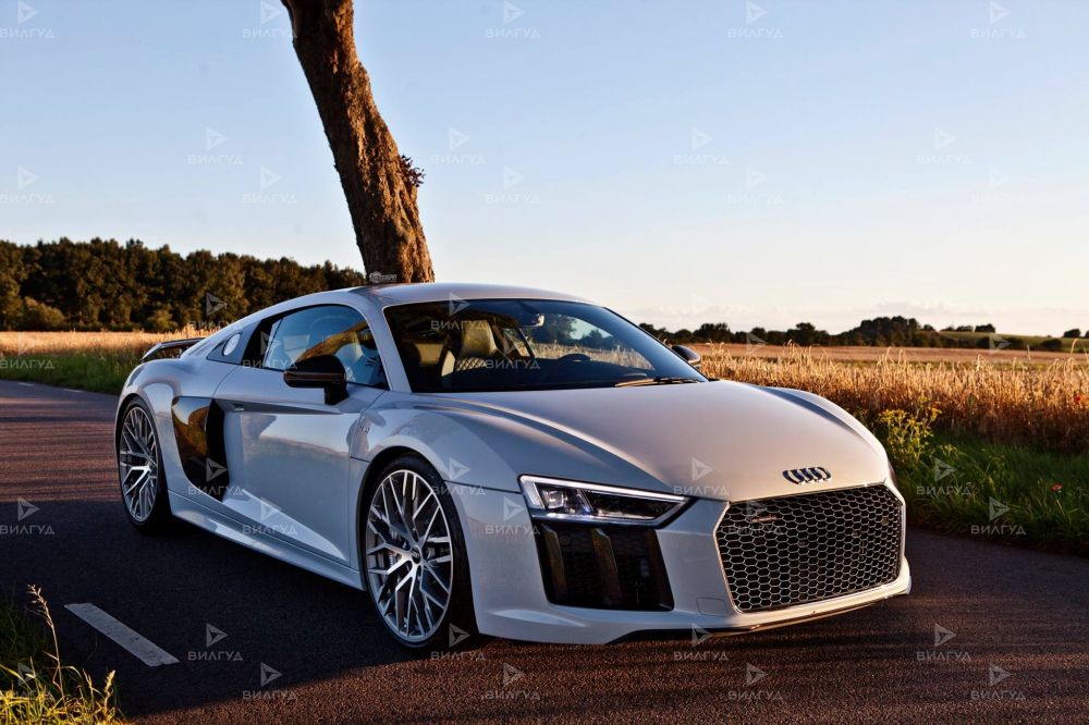 Ремонт двигателя Audi R8